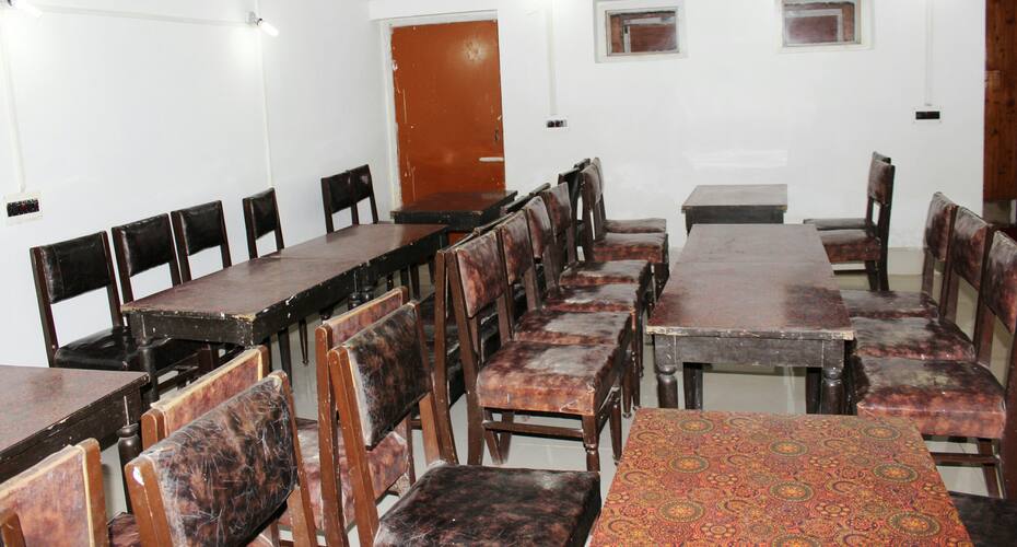 Hotel Raj Mahal, Pahalgam 4